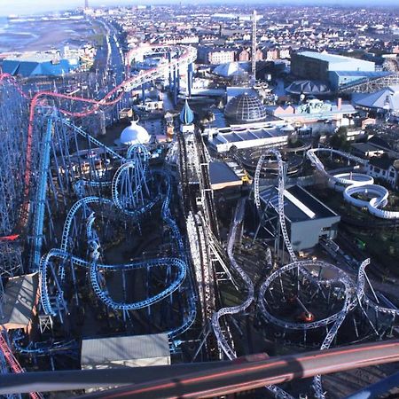 Blackpool Sleepover Apartment 1 Free Parking Sleeps 6 Eksteriør bilde