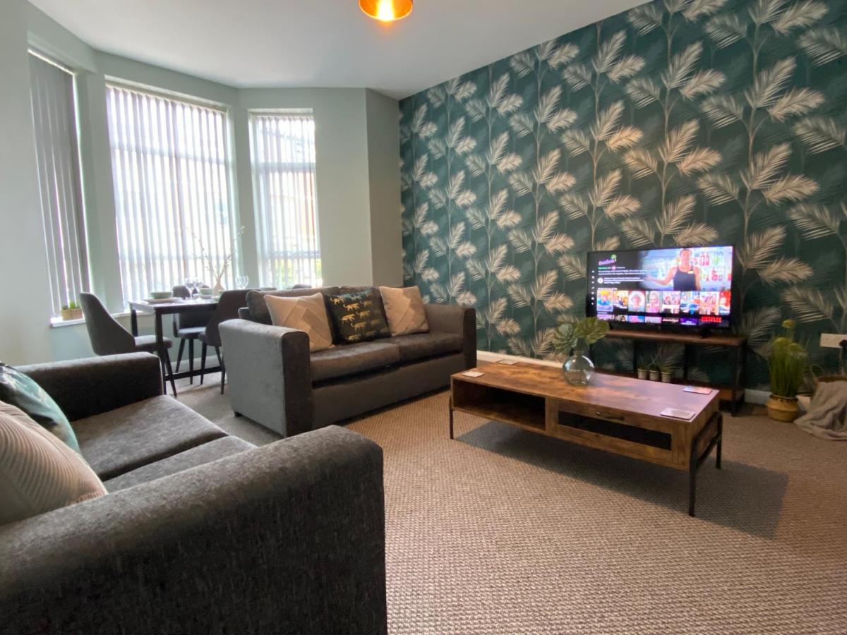 Blackpool Sleepover Apartment 1 Free Parking Sleeps 6 Eksteriør bilde