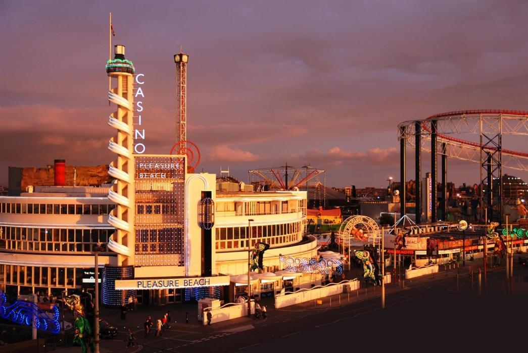 Blackpool Sleepover Apartment 1 Free Parking Sleeps 6 Eksteriør bilde